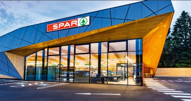A modern SPAR supermarket storefront.